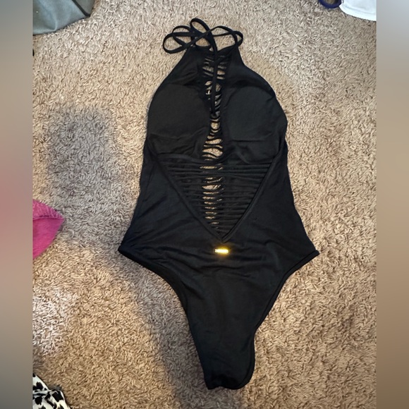 Victoria’s Secret Swimsuit - Picture 8 of 9